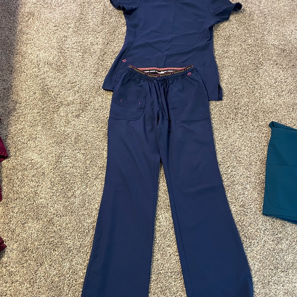 HeartSoul size X-small navy scrub set